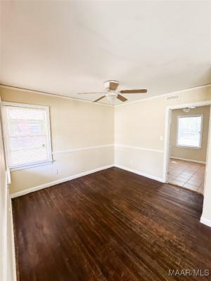 1246 E AUDUBON Road