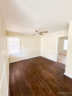 1246 E AUDUBON Road