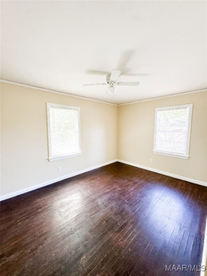 1246 E AUDUBON Road