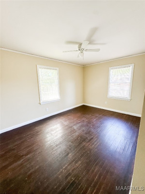 1246 E AUDUBON Road