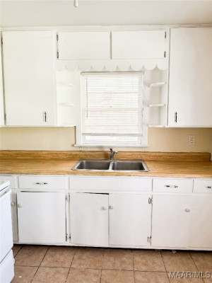 1246 E AUDUBON Road
