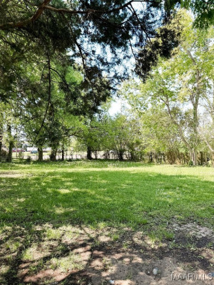 1246 E AUDUBON Road