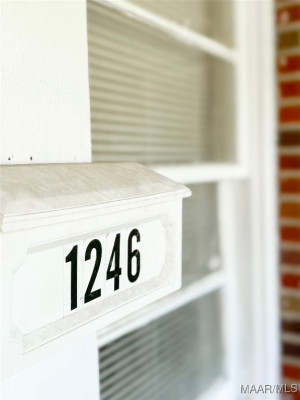 1246 E AUDUBON Road