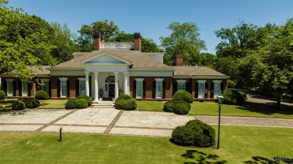 2333 Woodley Road