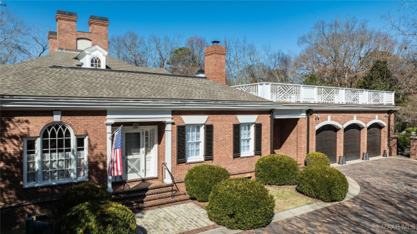 2333 Woodley Road