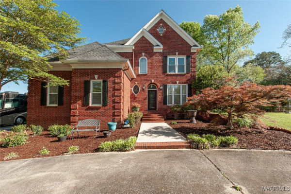 106 Craig Circle