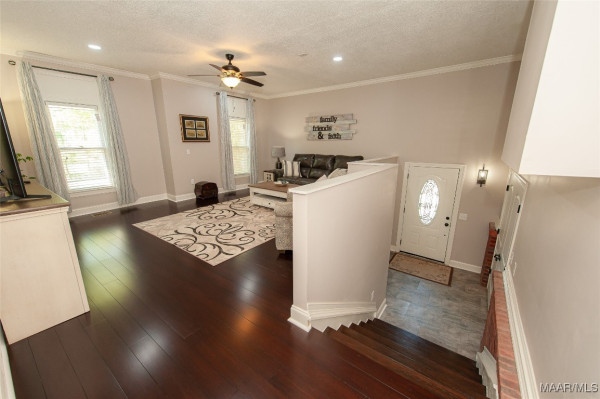 106 Craig Circle