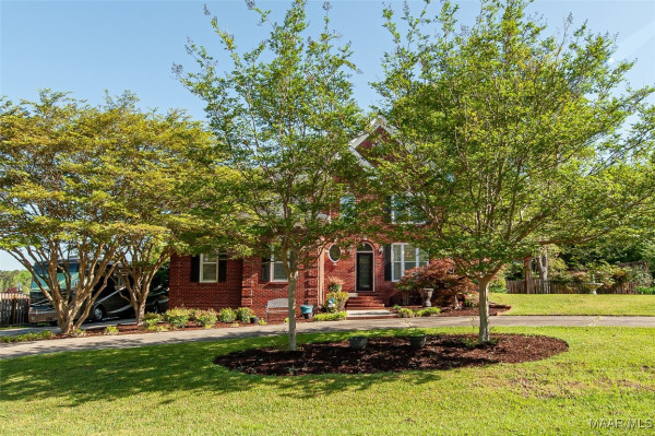 106 Craig Circle