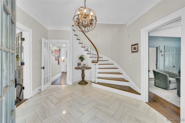 8185 Taylor E