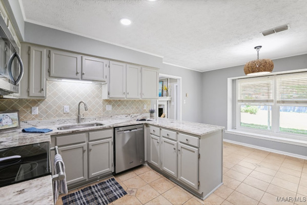6729 CHERRY WOOD Trail