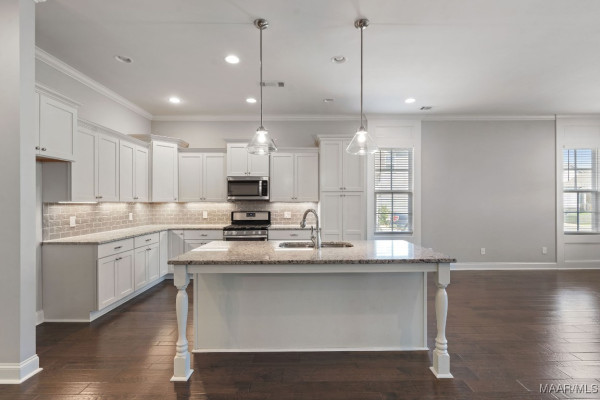 154 Forest Glen Drive