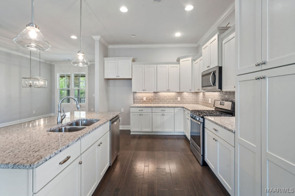 154 Forest Glen Drive