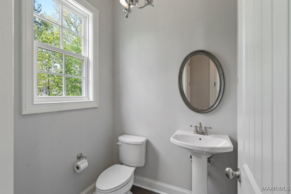 154 Forest Glen Drive