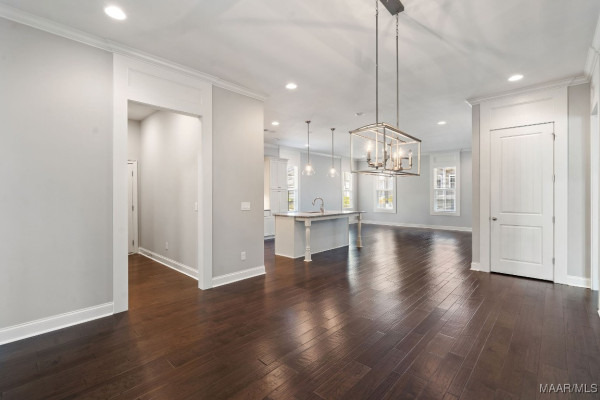 154 Forest Glen Drive