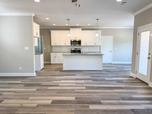 3990 Deatsville Highway