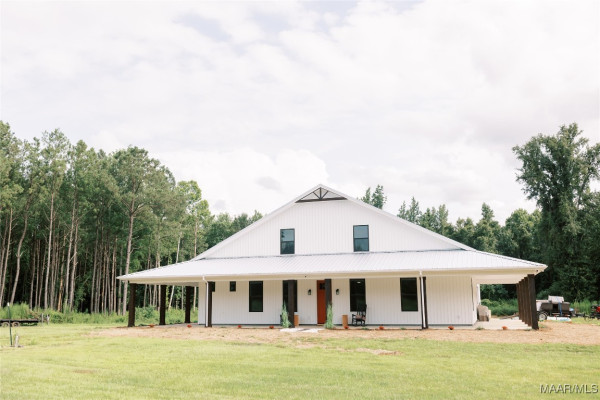 501 Merritt Lane