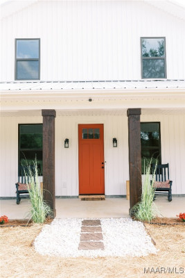 501 Merritt Lane