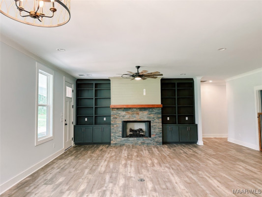 501 Merritt Lane