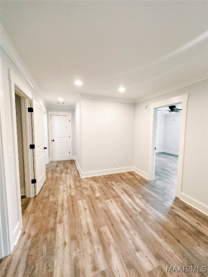 501 Merritt Lane