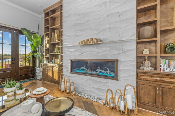 8478 ROCKBRIDGE Circle