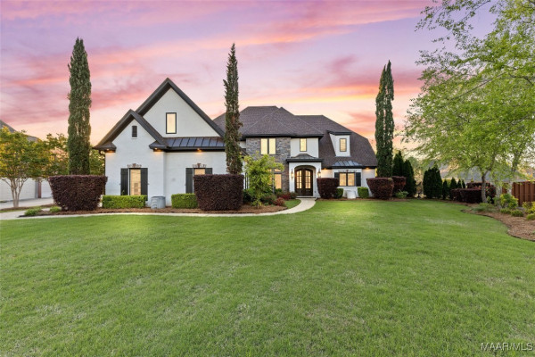 8478 ROCKBRIDGE Circle