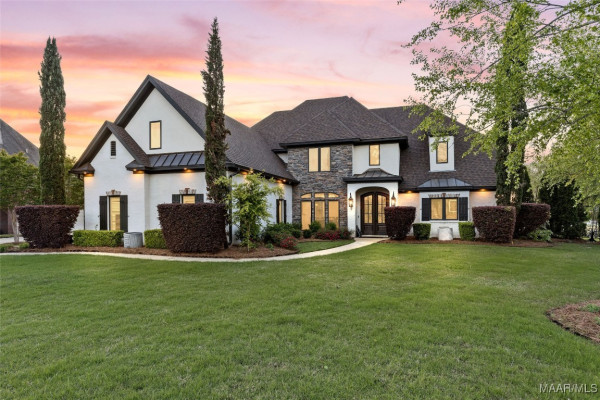 8478 ROCKBRIDGE Circle