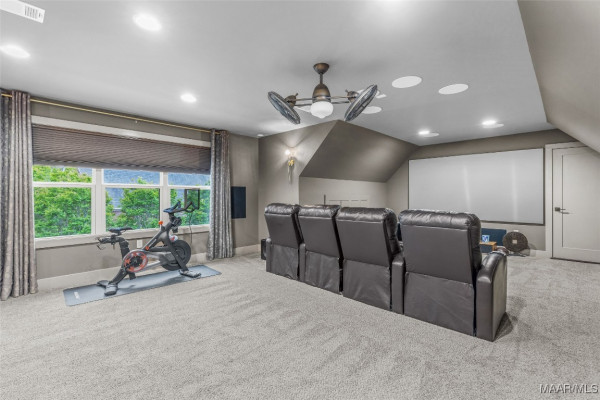 8478 ROCKBRIDGE Circle