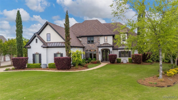8478 ROCKBRIDGE Circle