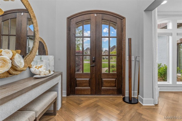 8478 ROCKBRIDGE Circle