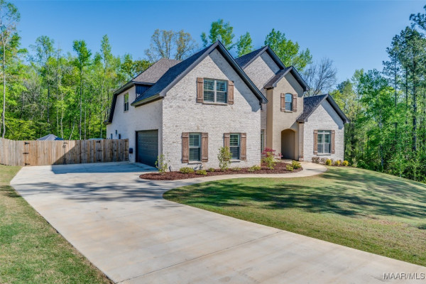 1215 Brookwood Drive