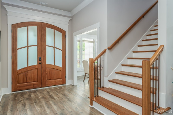 1215 Brookwood Drive