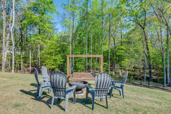 1215 Brookwood Drive