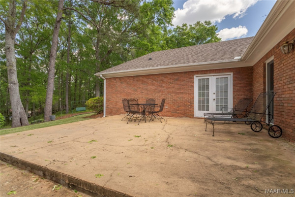 7711 Deer Trail Road