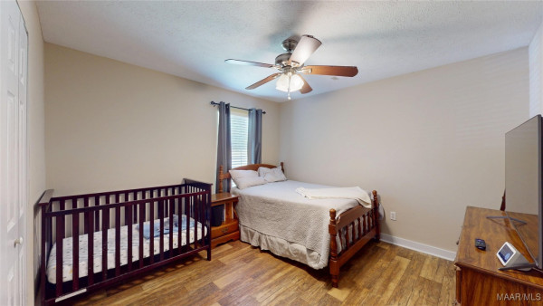 80 Meadowood Drive