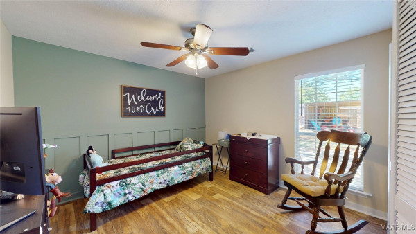 80 Meadowood Drive