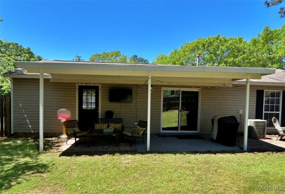 80 Meadowood Drive