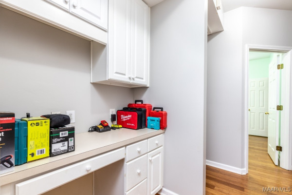 9272 WHISPINE Court