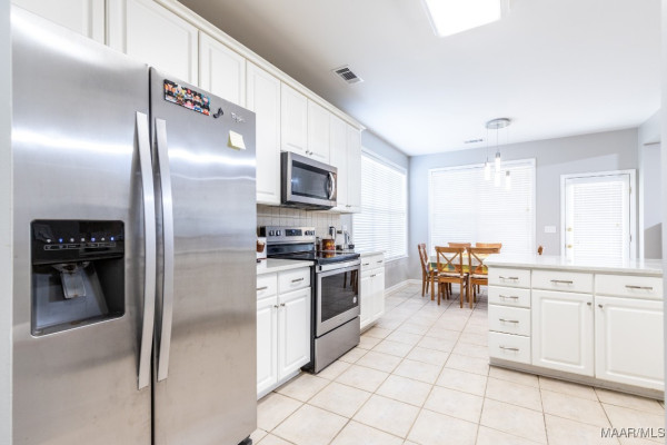 9272 WHISPINE Court