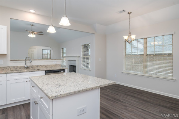 2047 dawson's mill Lane