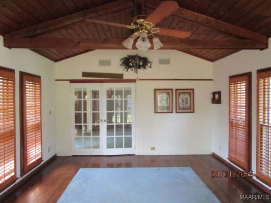 465 FLEAHOP Road