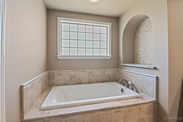 529 Weatherby Trail
