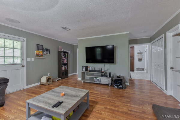 3243 Willow Lane Drive
