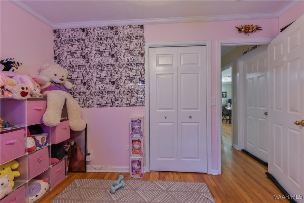 3243 Willow Lane Drive