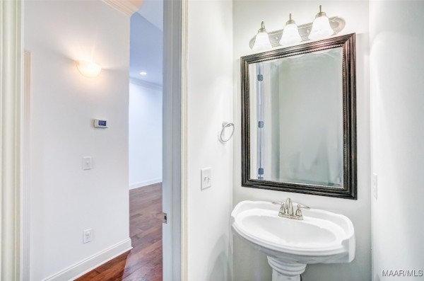 440 New Providence Way