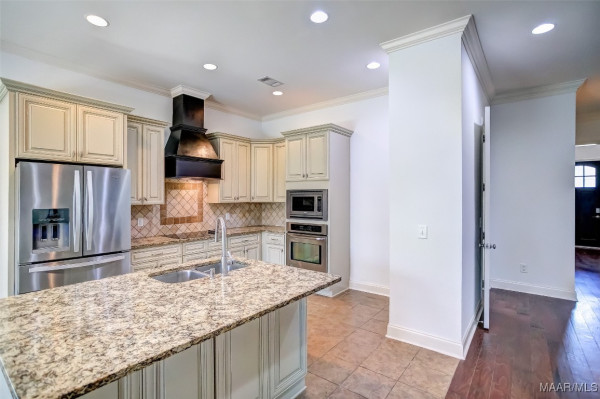 440 New Providence Way