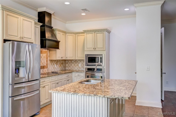 440 New Providence Way