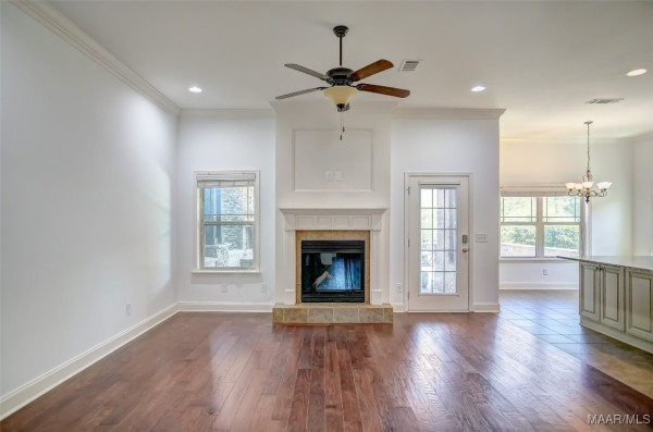 440 New Providence Way