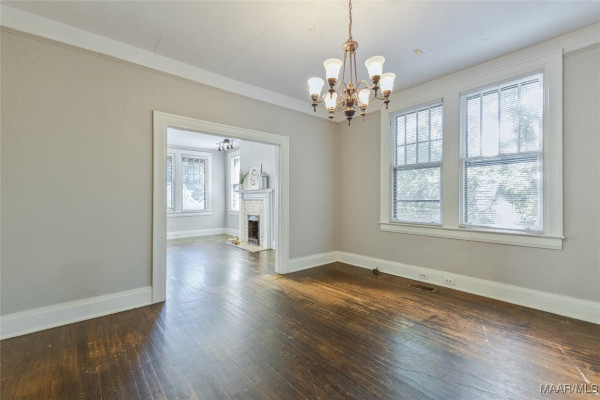 323 FINLEY Avenue