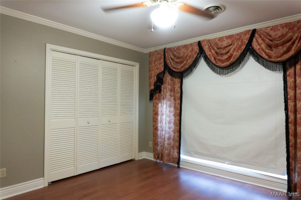 600 Larkin Lane