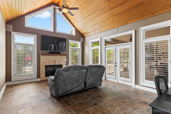 171 Sycamore Ridge